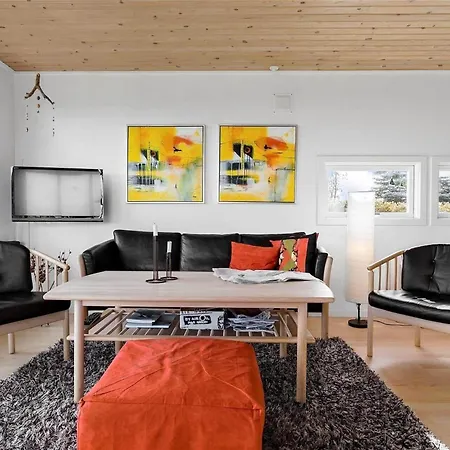 Hébergement de vacances 6787-allinge-fjeldvej-8 *